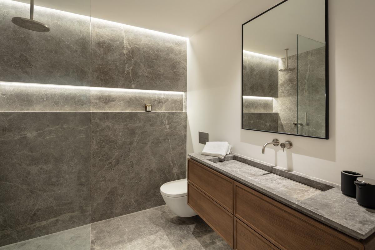 Moderno apartamento en Puente Romano, Marbella