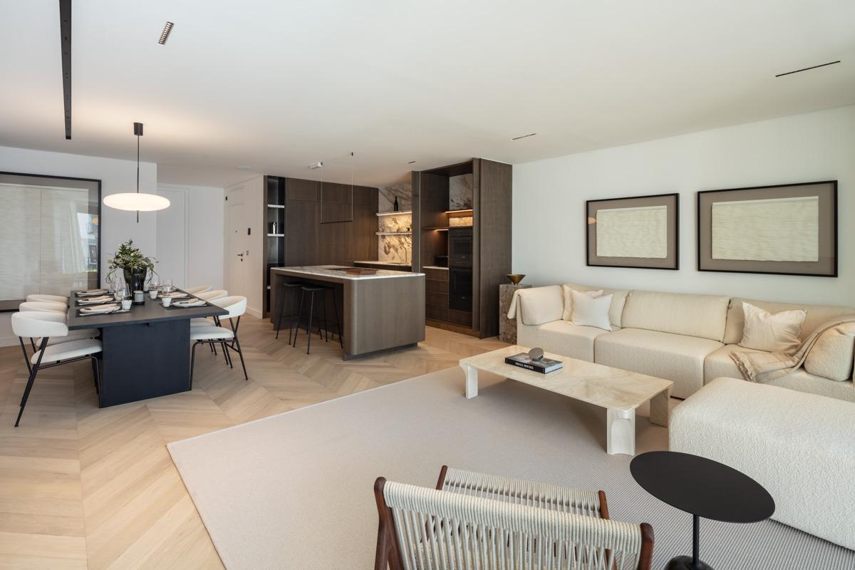Moderno apartamento en Puente Romano, Marbella