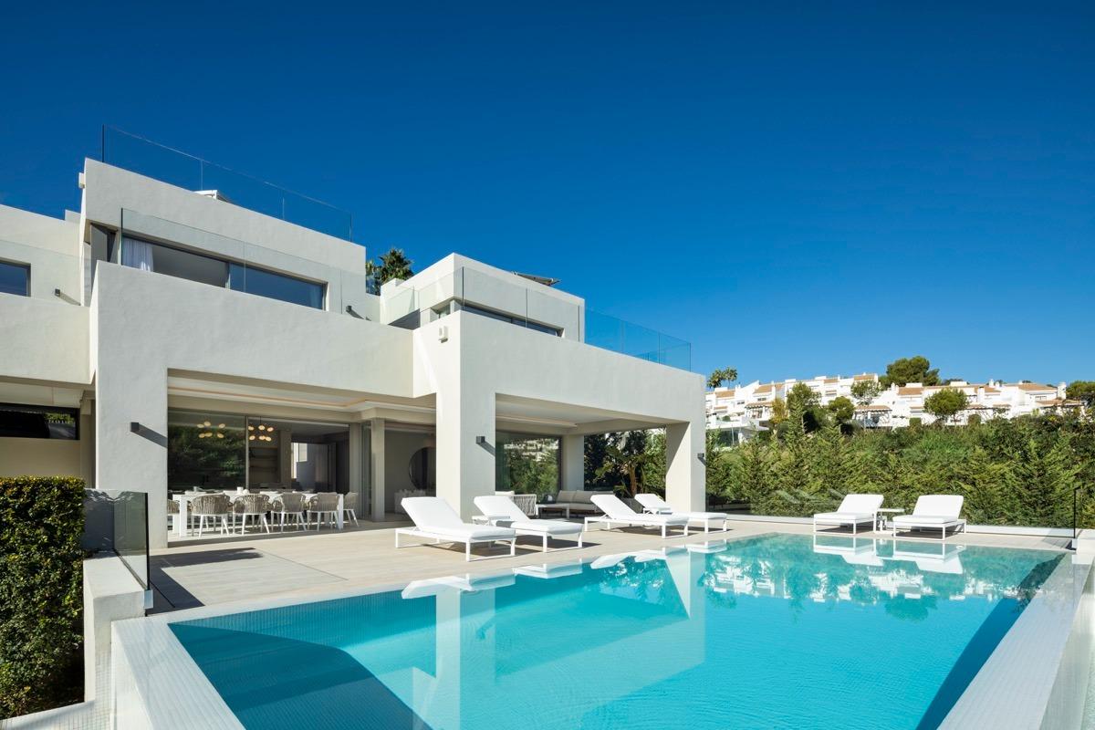 Villa moderna en Nueva Andalucía, Marbella