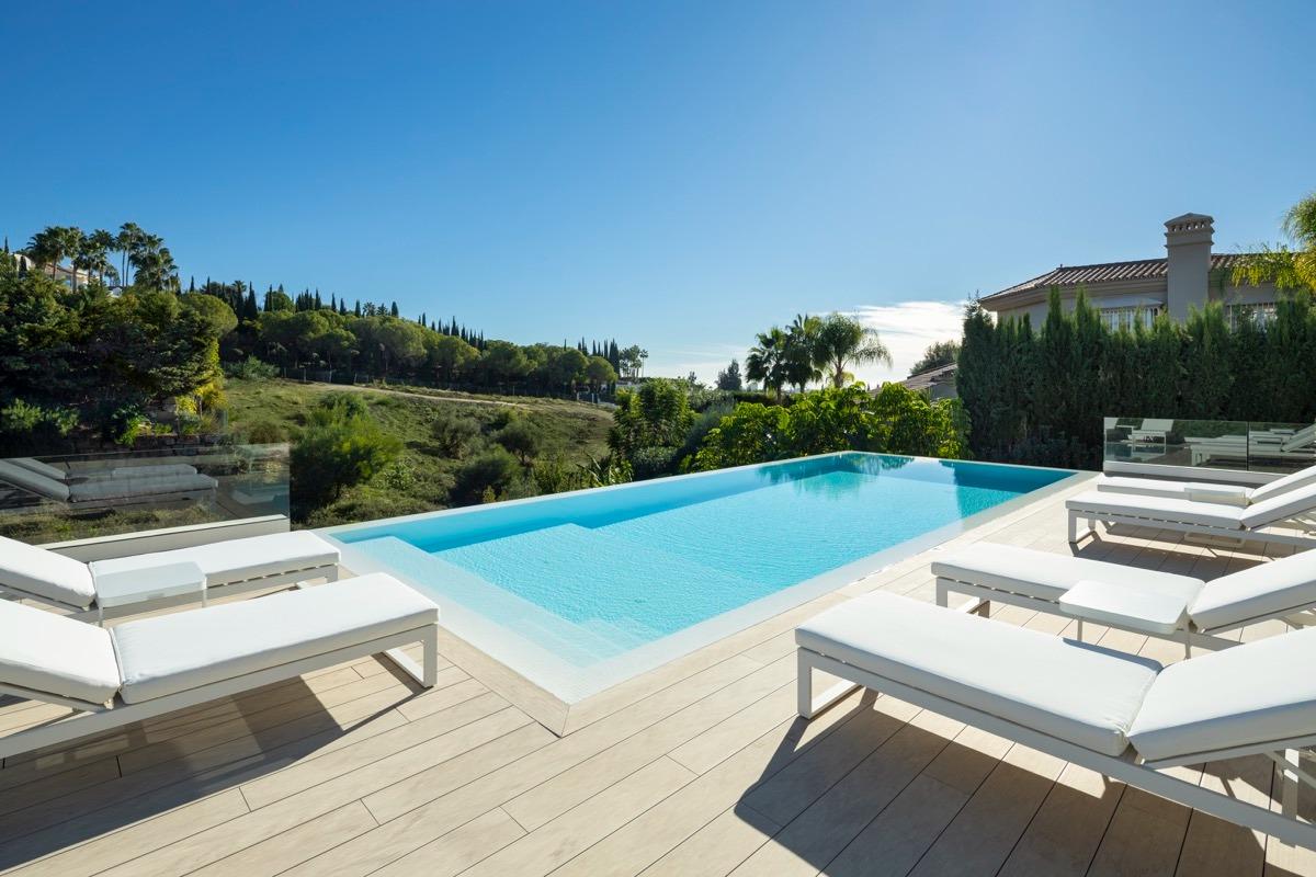Villa moderna en Nueva Andalucía, Marbella
