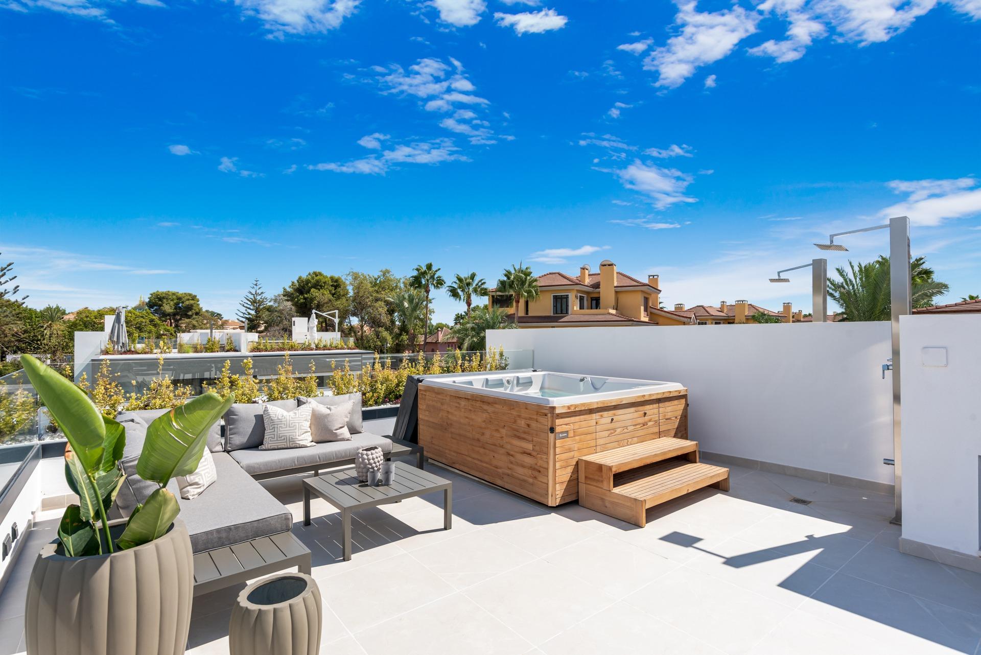 Villa pareada de lujo en Puerto Banús, Marbella