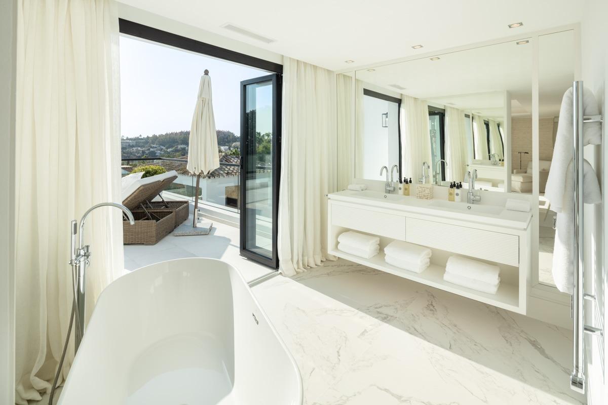Villa en Nueva Andalucía, Marbella