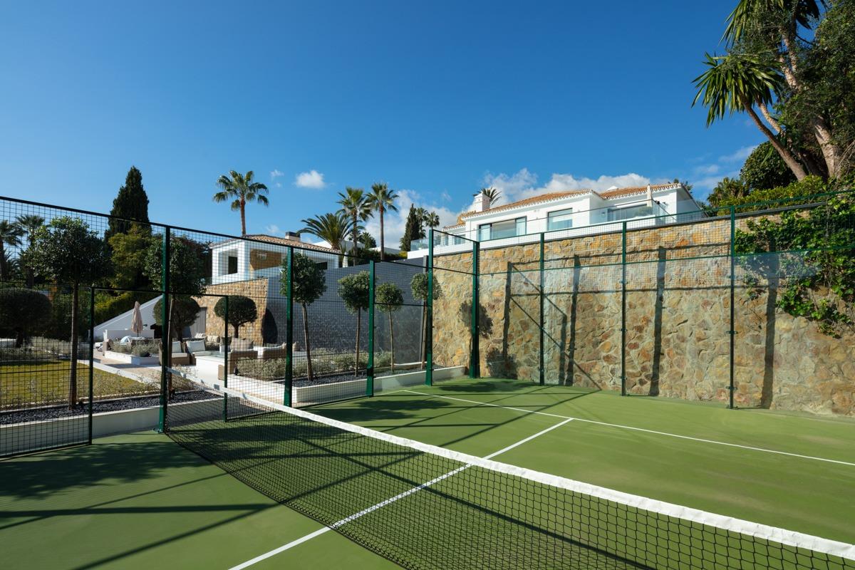 Villa en Nueva Andalucía, Marbella