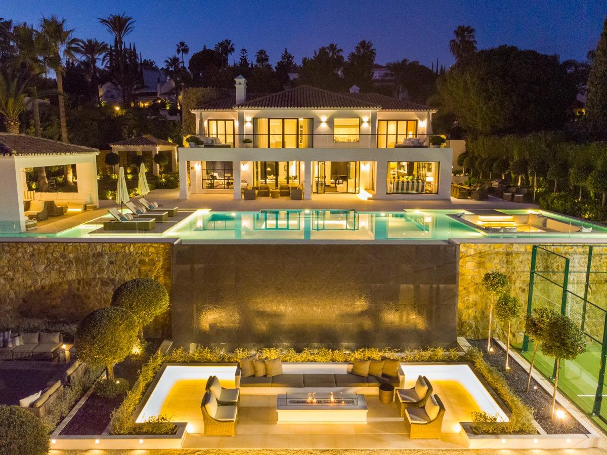 Villa en Nueva Andalucía, Marbella