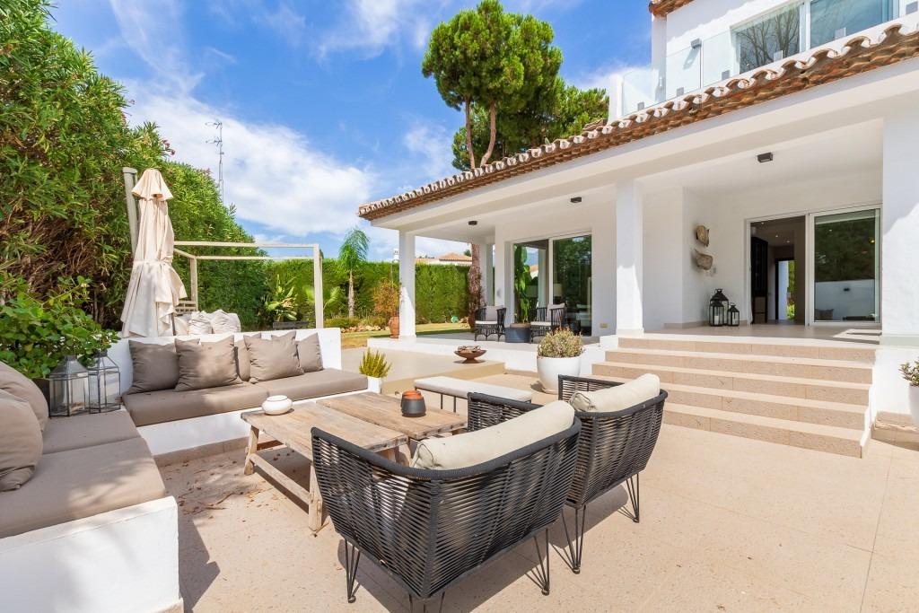 Villa reformada en Nueva Andalucía, Marbella
