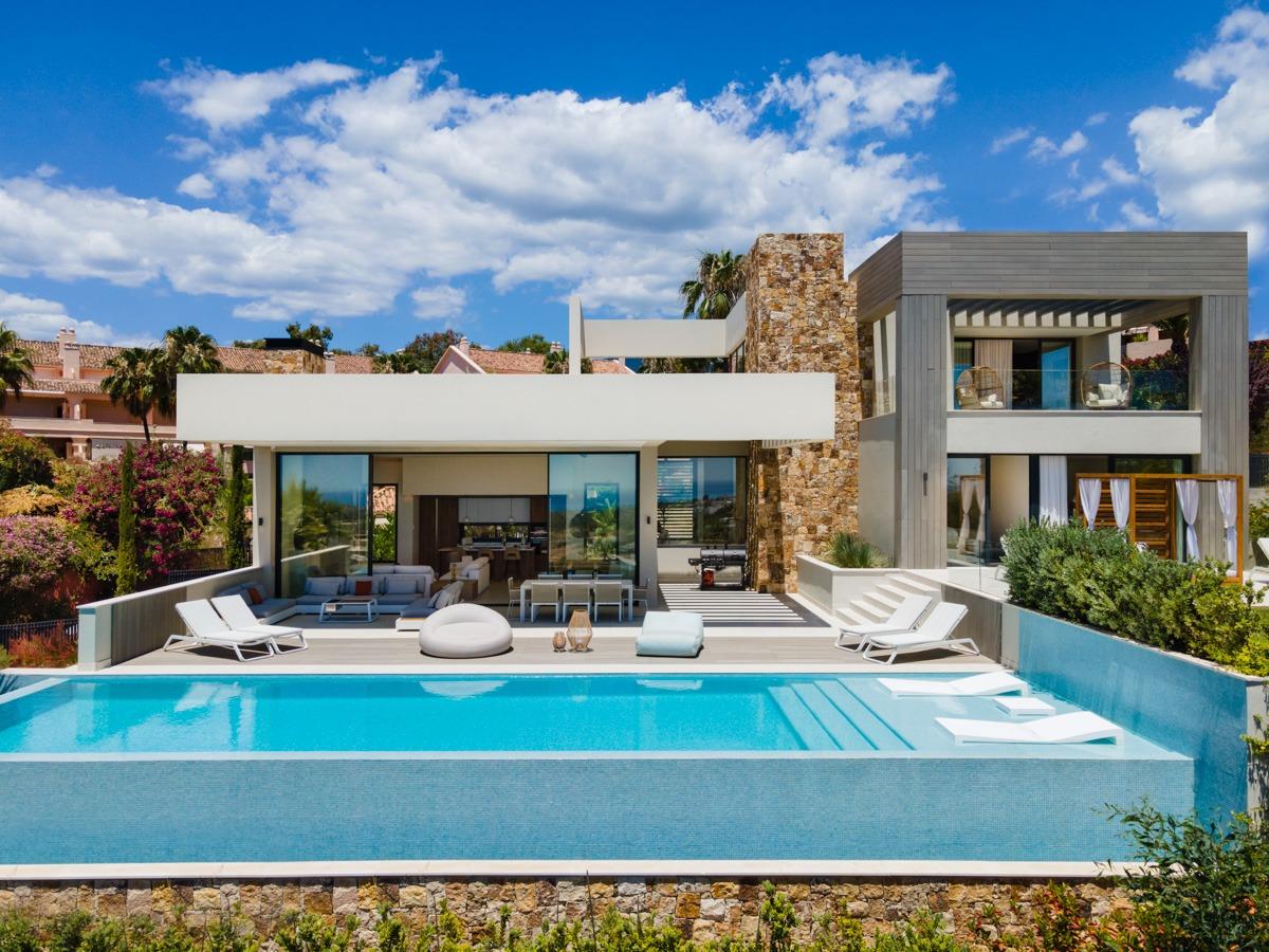 Villa de lujo en el Valle del Golf de Nueva Andalucía, Marbella