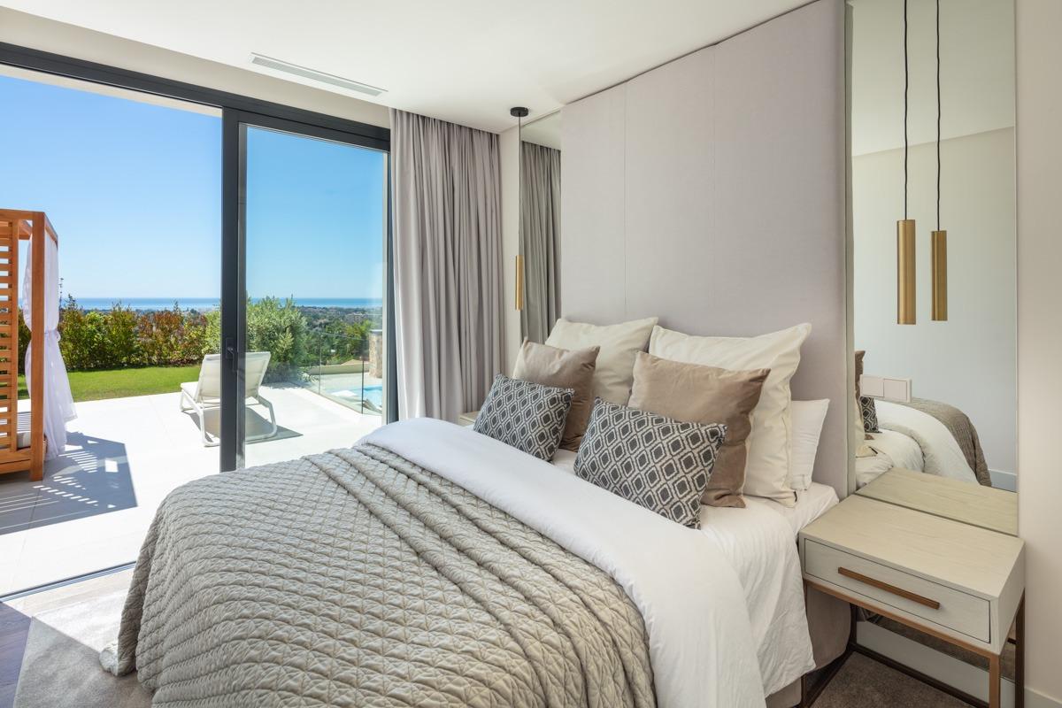 Villa de lujo en el Valle del Golf de Nueva Andalucía, Marbella