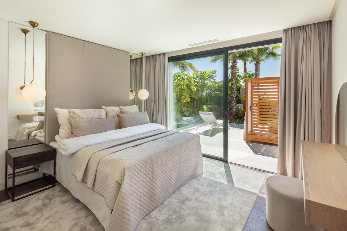 Villa de lujo en el Valle del Golf de Nueva Andalucía, Marbella