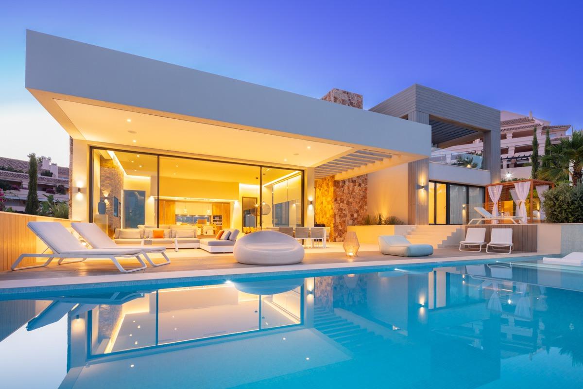 Villa de lujo en el Valle del Golf de Nueva Andalucía, Marbella