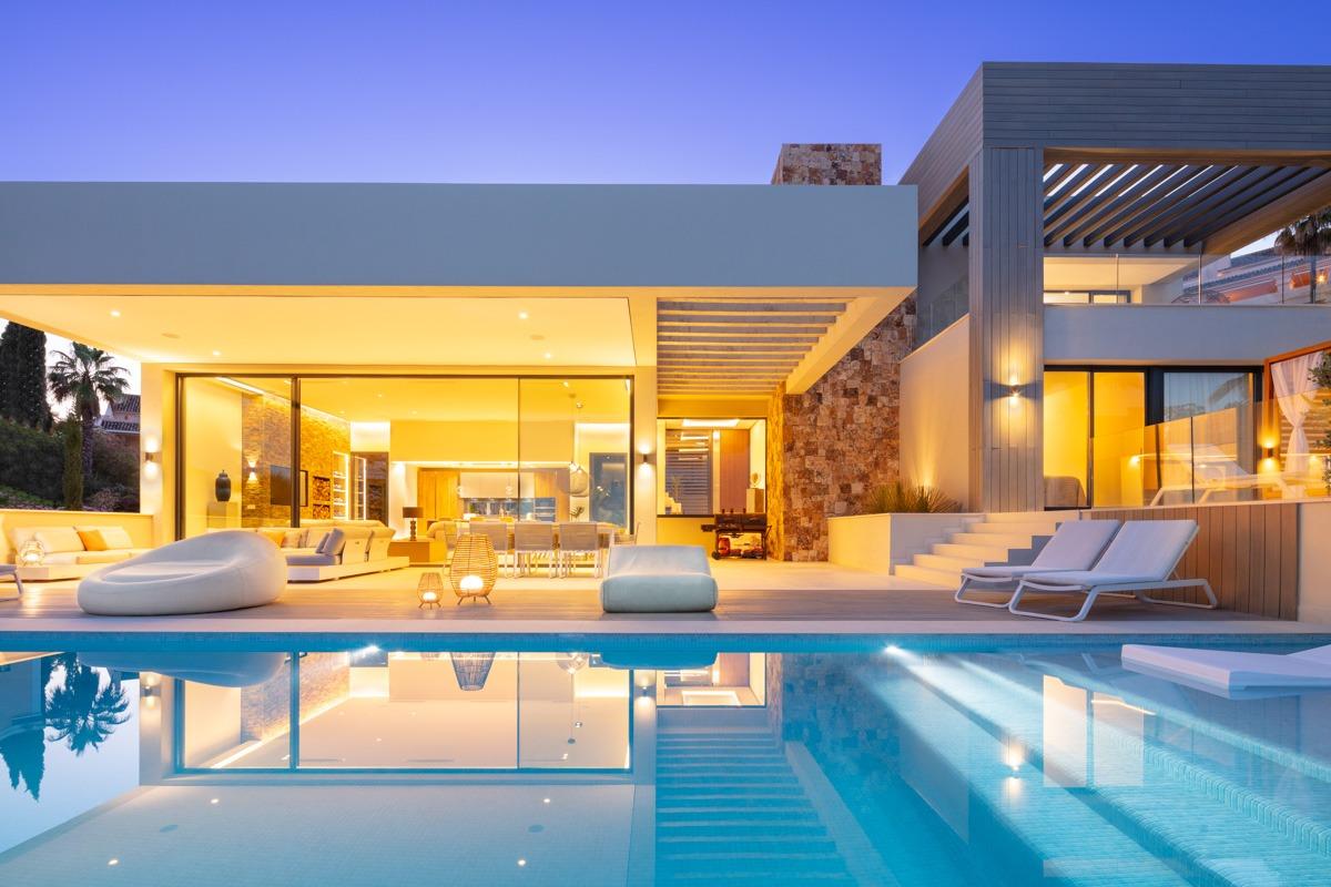 Villa de lujo en el Valle del Golf de Nueva Andalucía, Marbella