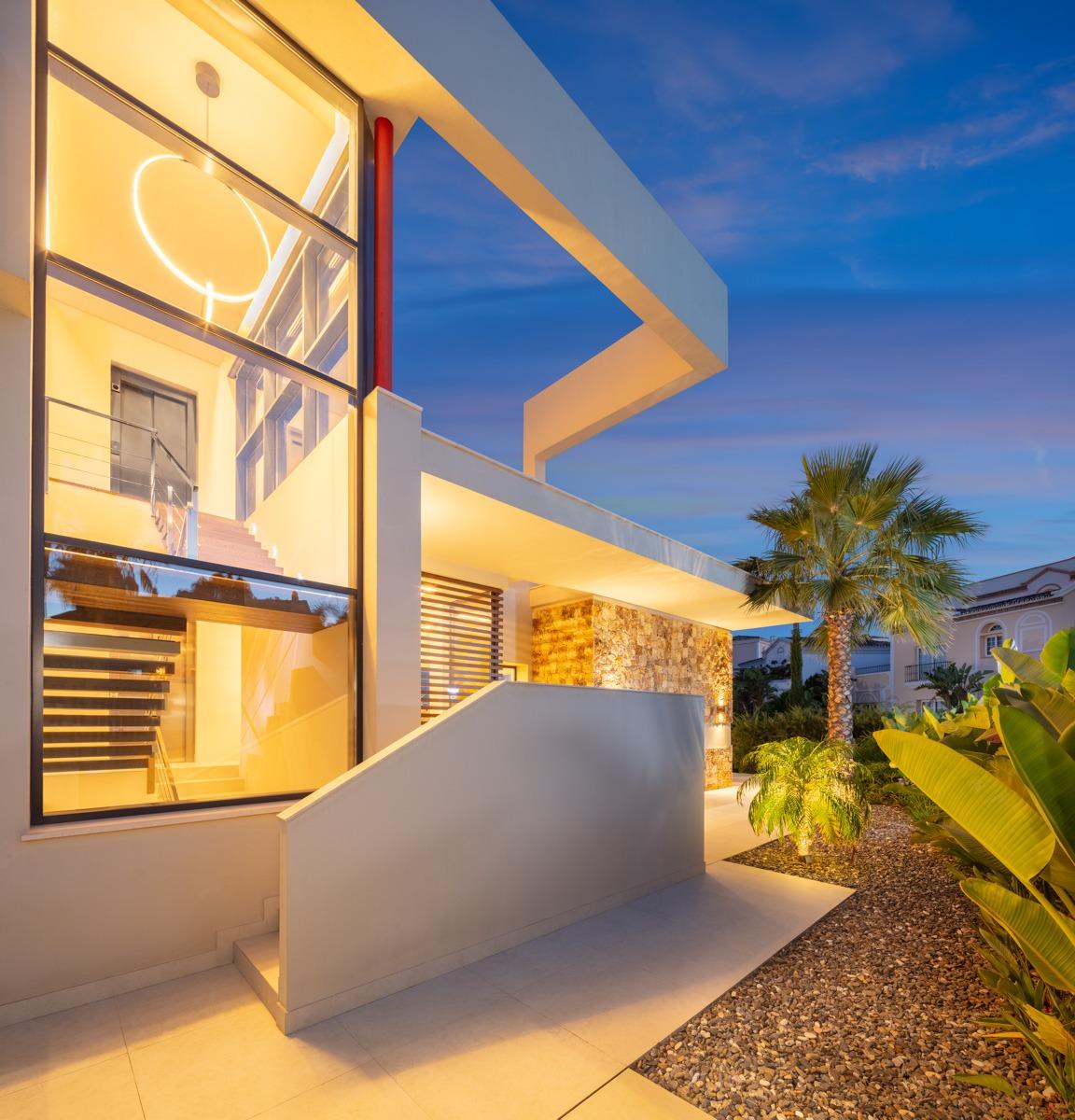 Villa de lujo en el Valle del Golf de Nueva Andalucía, Marbella