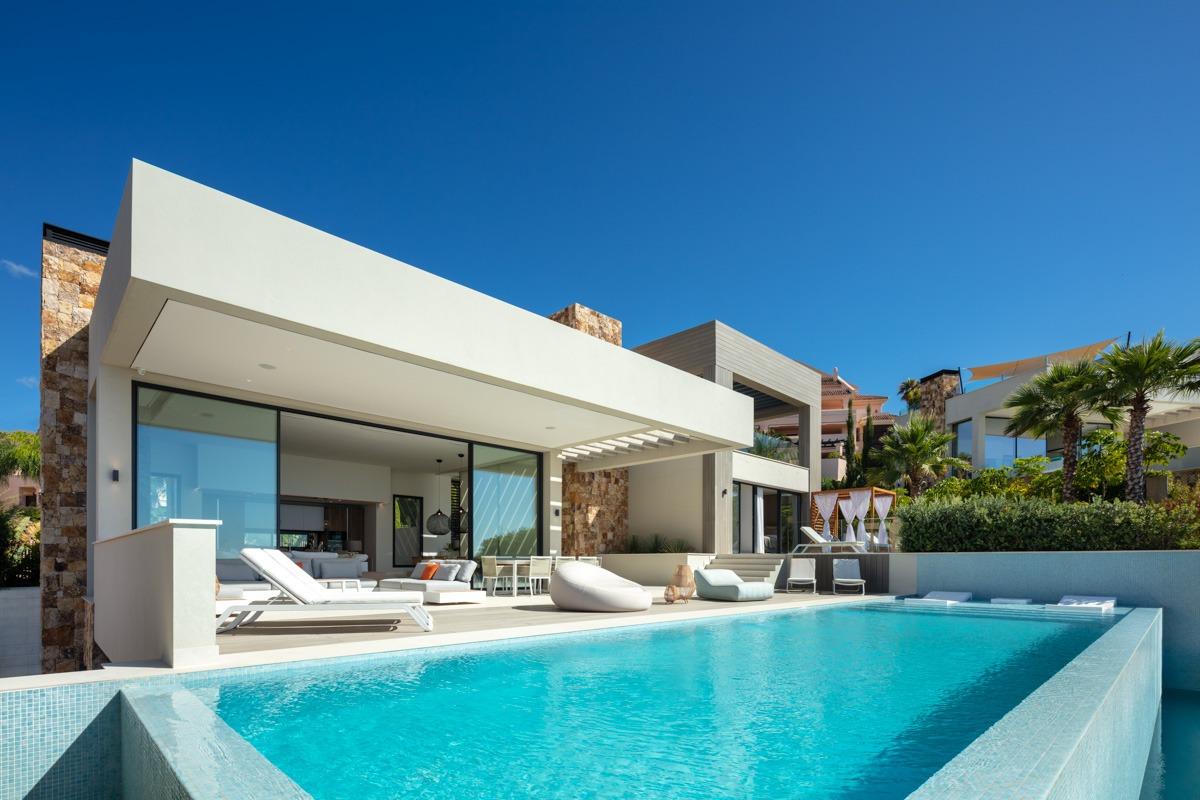 Villa de lujo en el Valle del Golf de Nueva Andalucía, Marbella