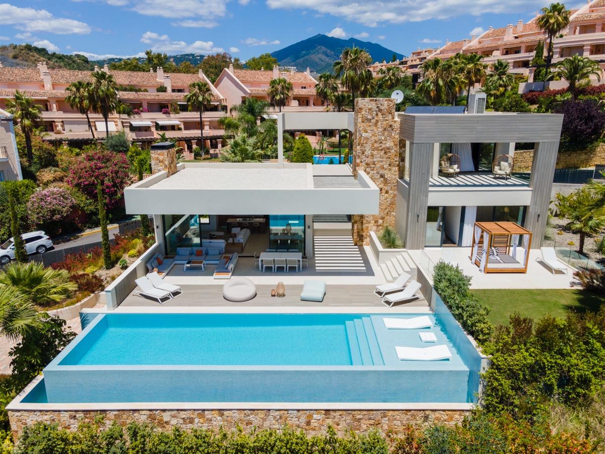 Villa de lujo en el Valle del Golf de Nueva Andalucía, Marbella