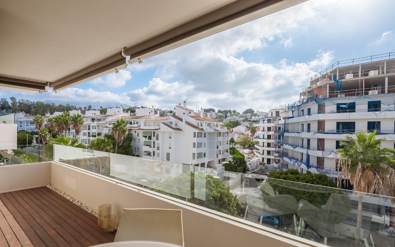 Apartamento en Los Albatros, Nueva Andalucía