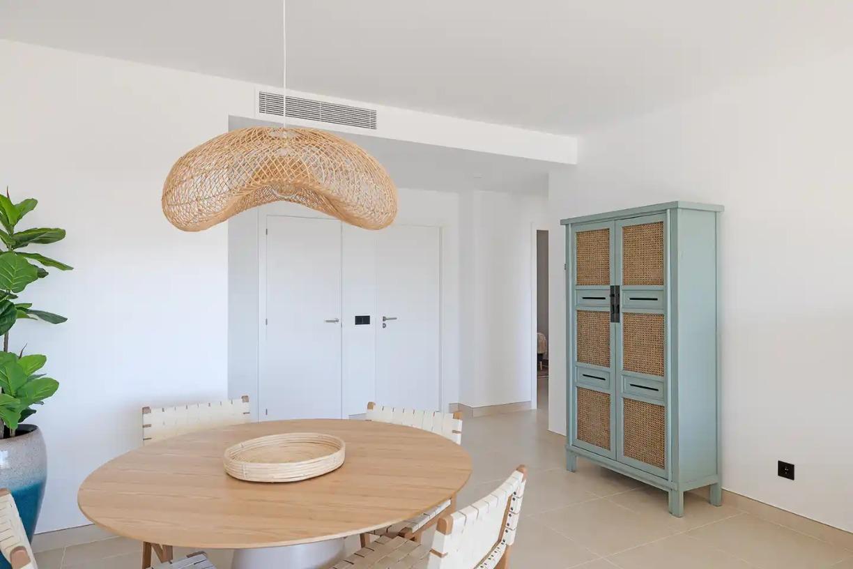 Promoción de apartamentos en Casares Costa