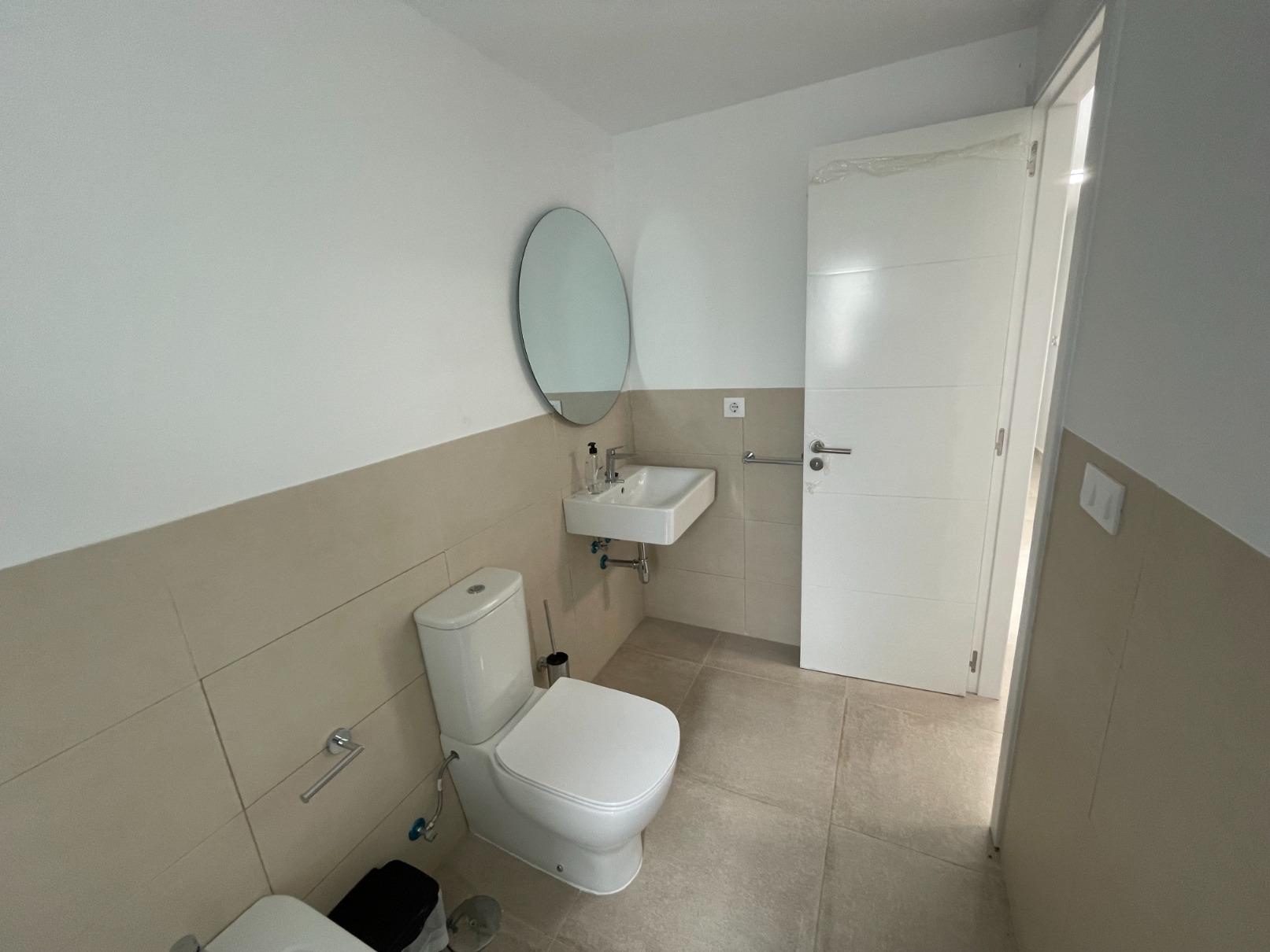 Vivienda a estrenar con piscina privada en Atlanterra