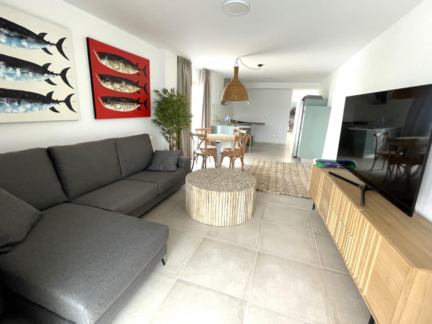 Vivienda a estrenar con piscina privada en Atlanterra