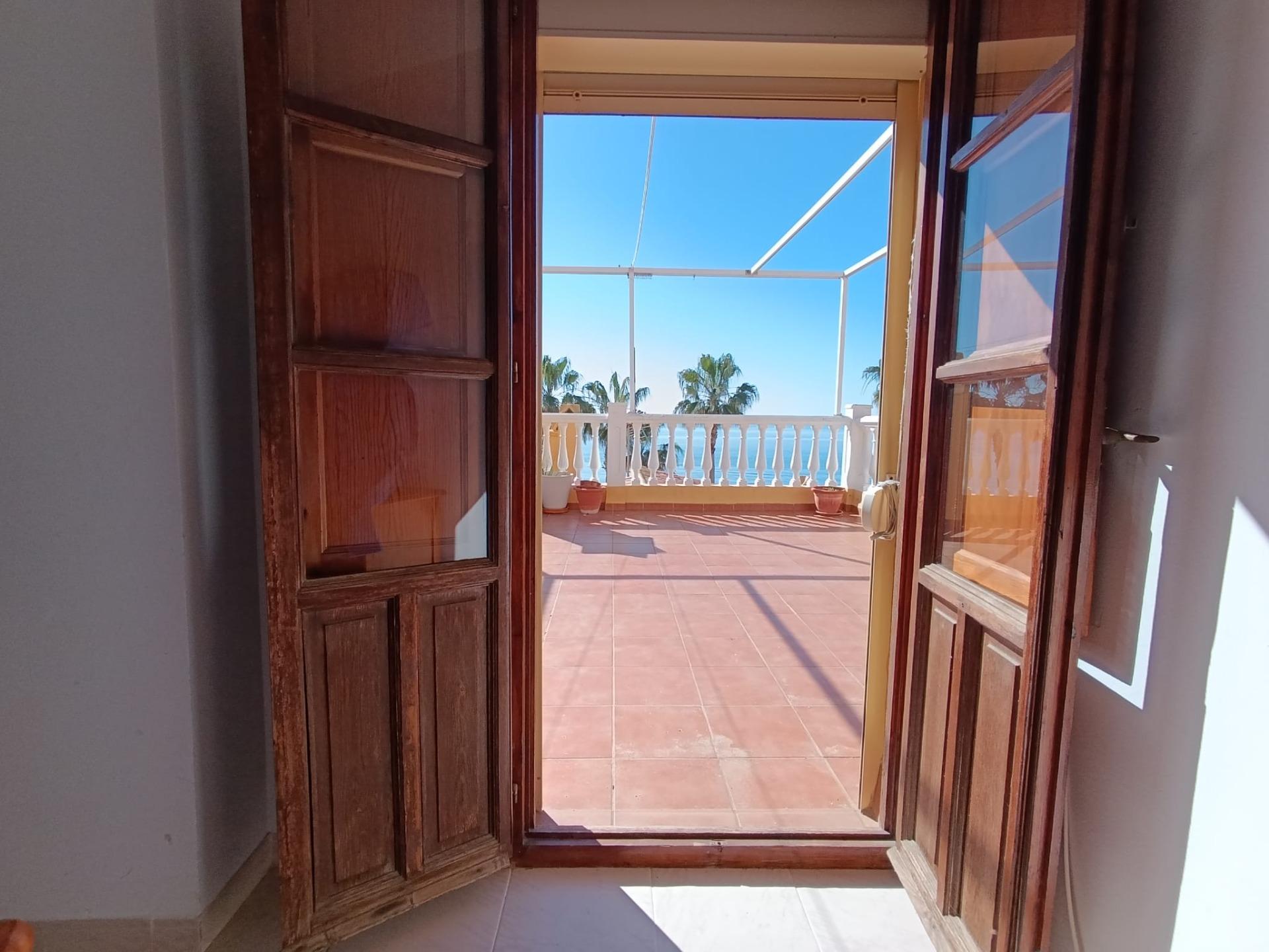 Dúplex en primera línea en El Morche, Torrox