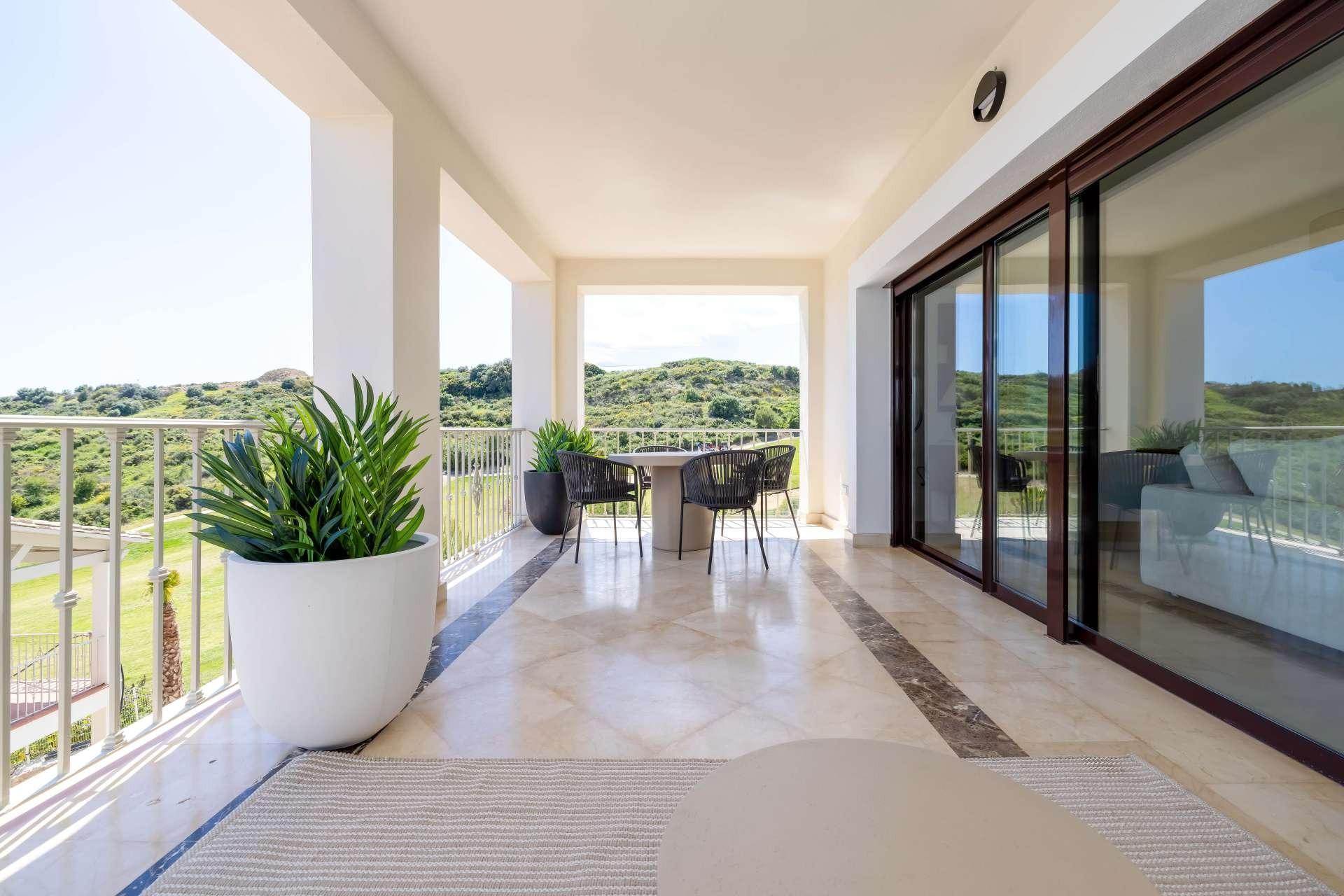 Promoción de adosados en Azata Golf, Estepona