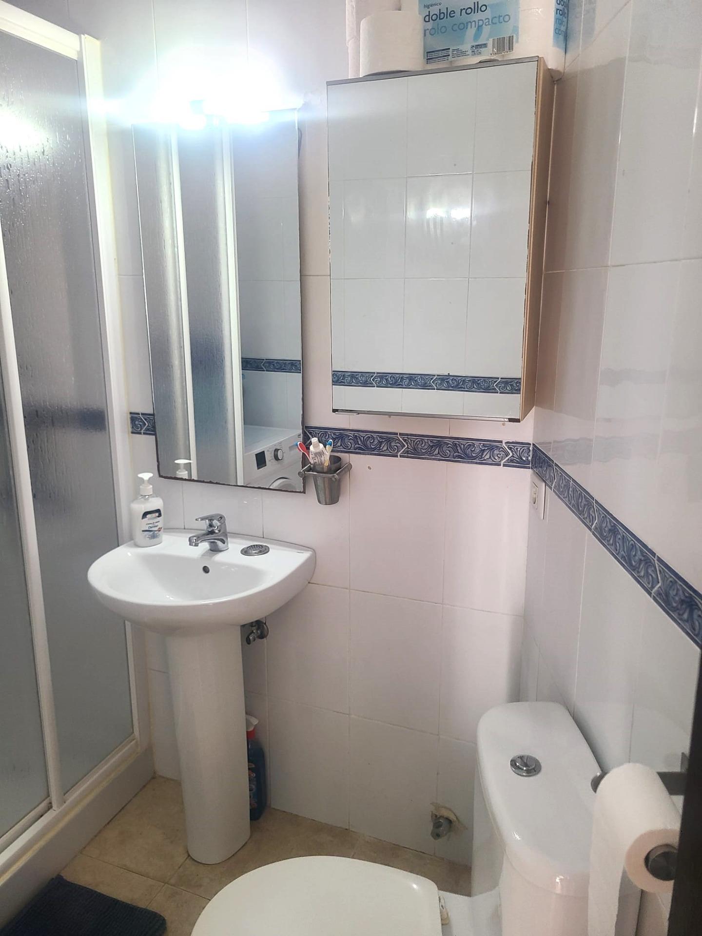 Apartamento en primera línea de playa en Calahonda