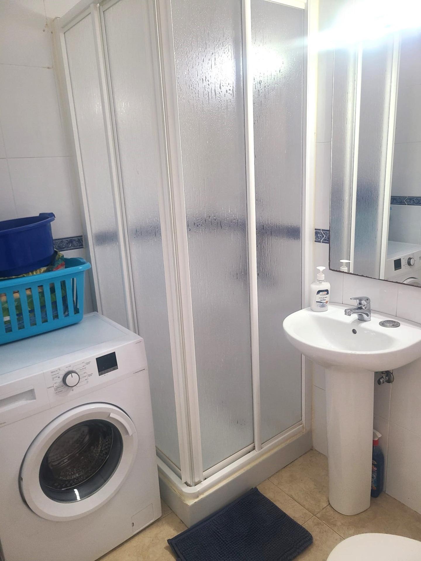 Apartamento en primera línea de playa en Calahonda