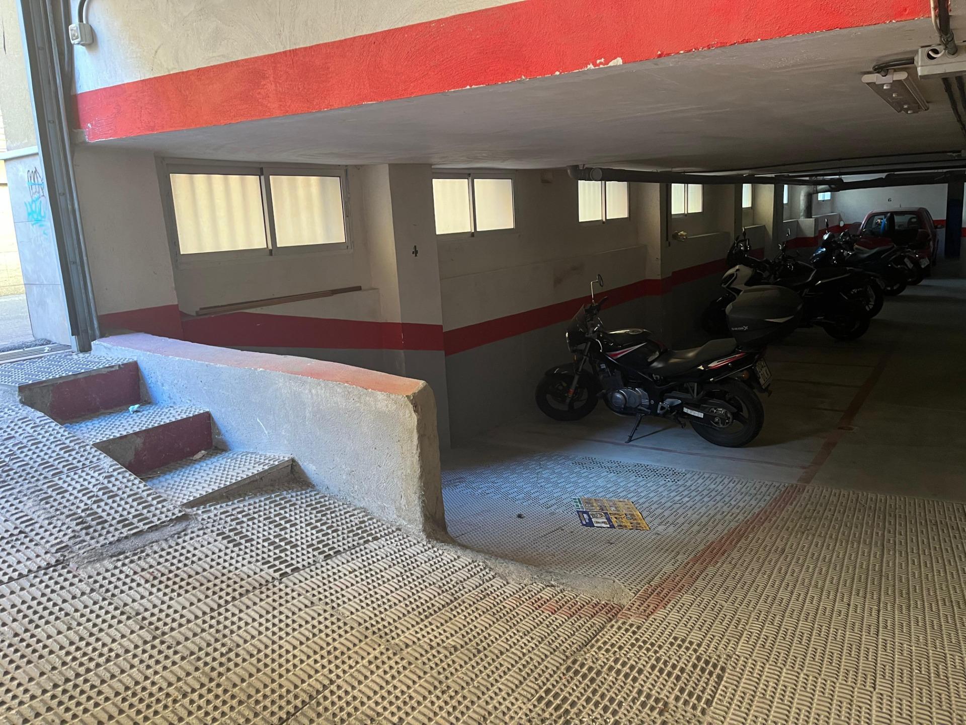 Plaza de garaje en Maracena