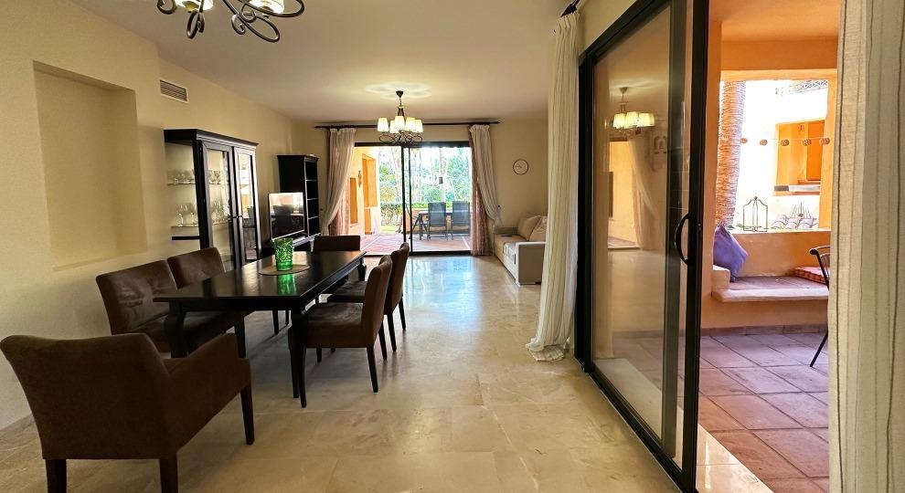 Apartamento en el Campanario Golf, Estepona