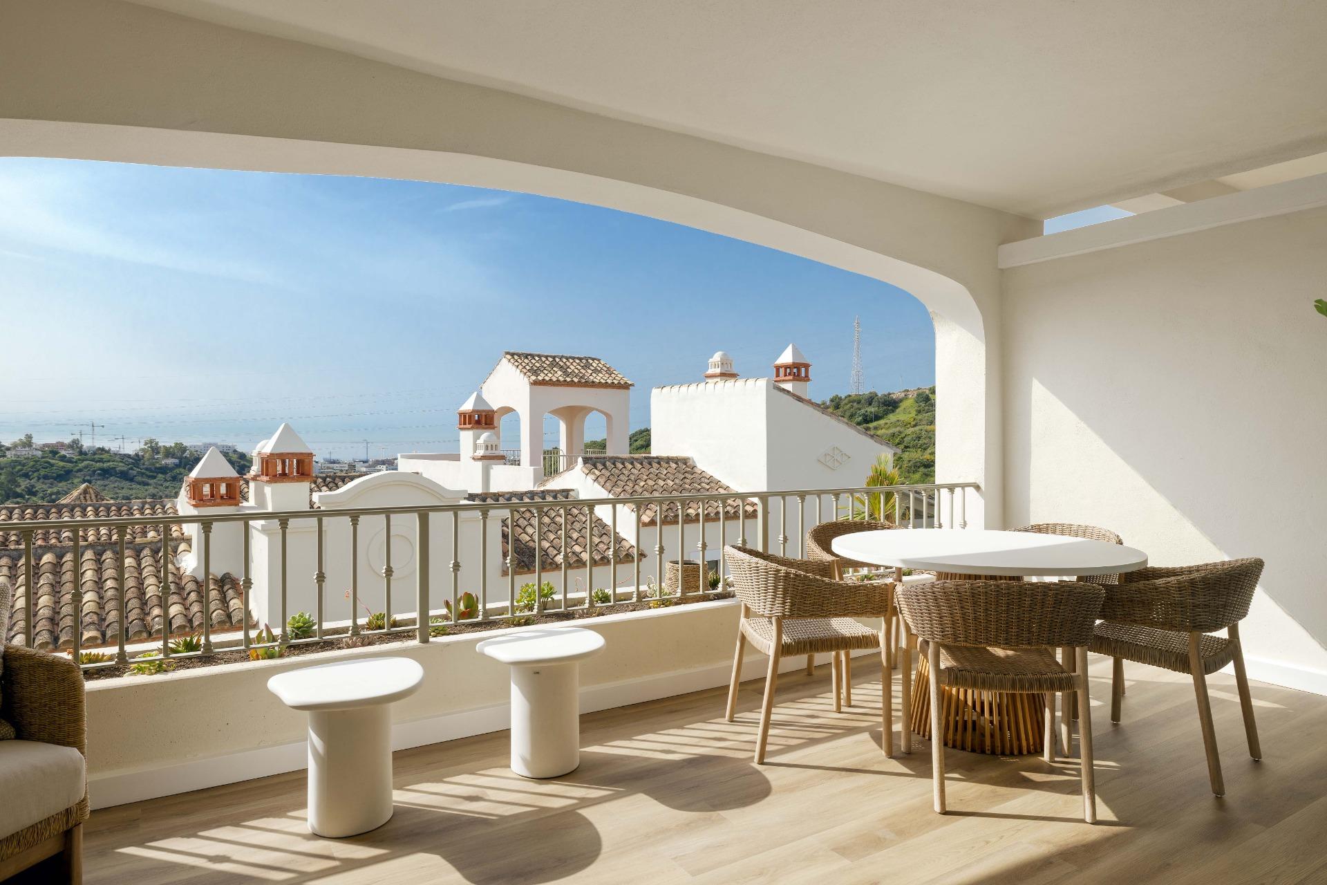 Casas adosadas en primera línea de golf en Estepona