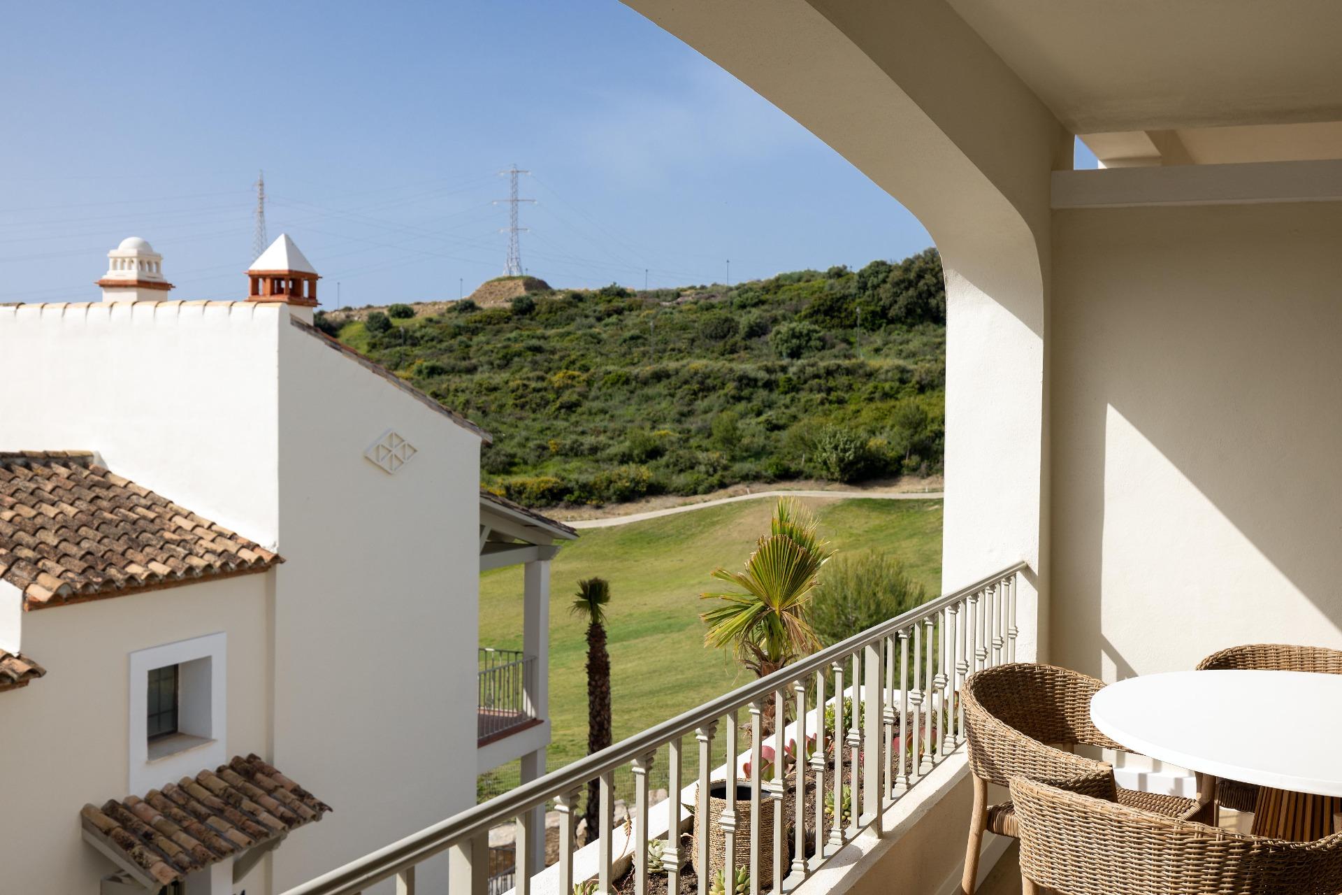 Casas adosadas en primera línea de golf en Estepona