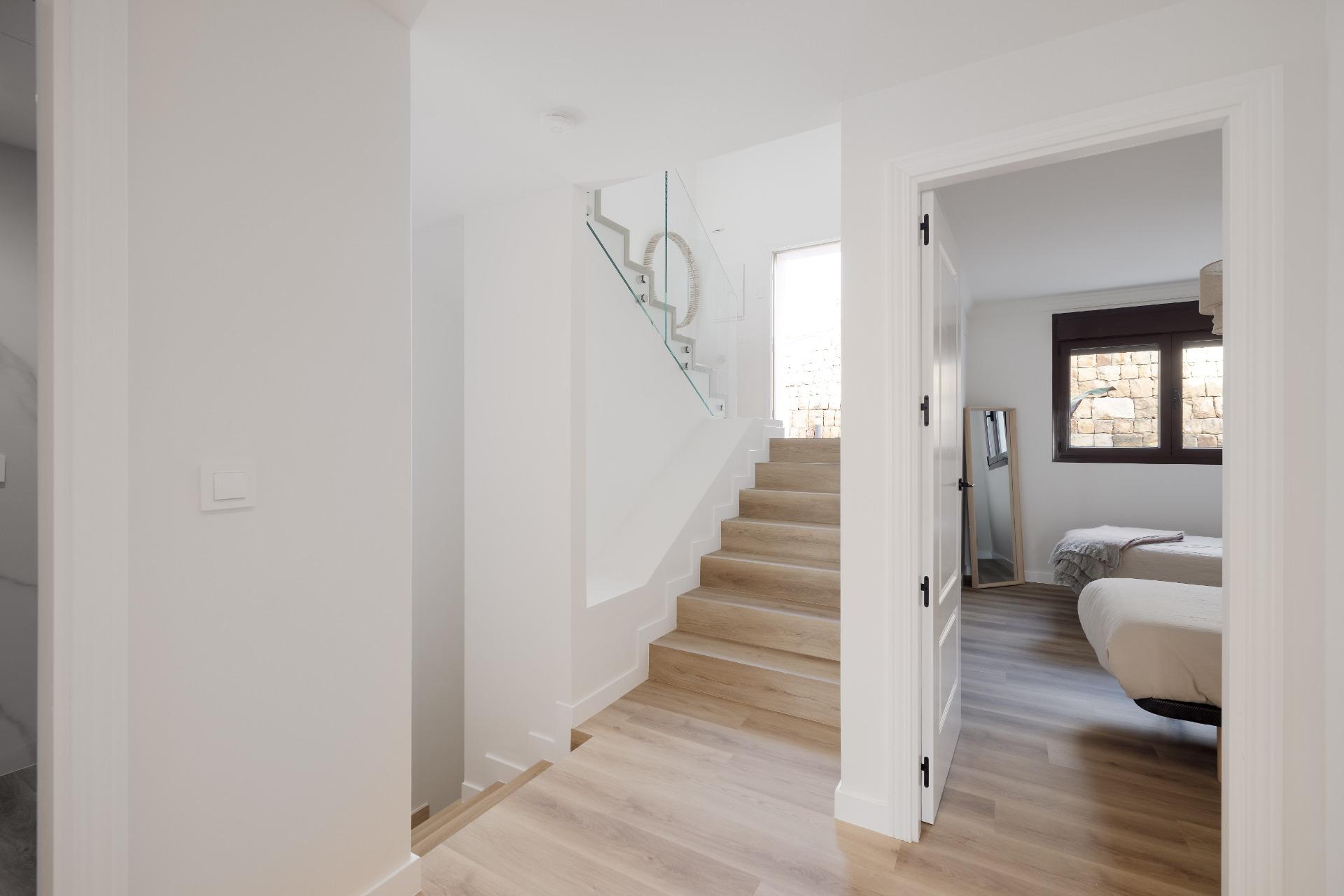 Casas adosadas en primera línea de golf en Estepona