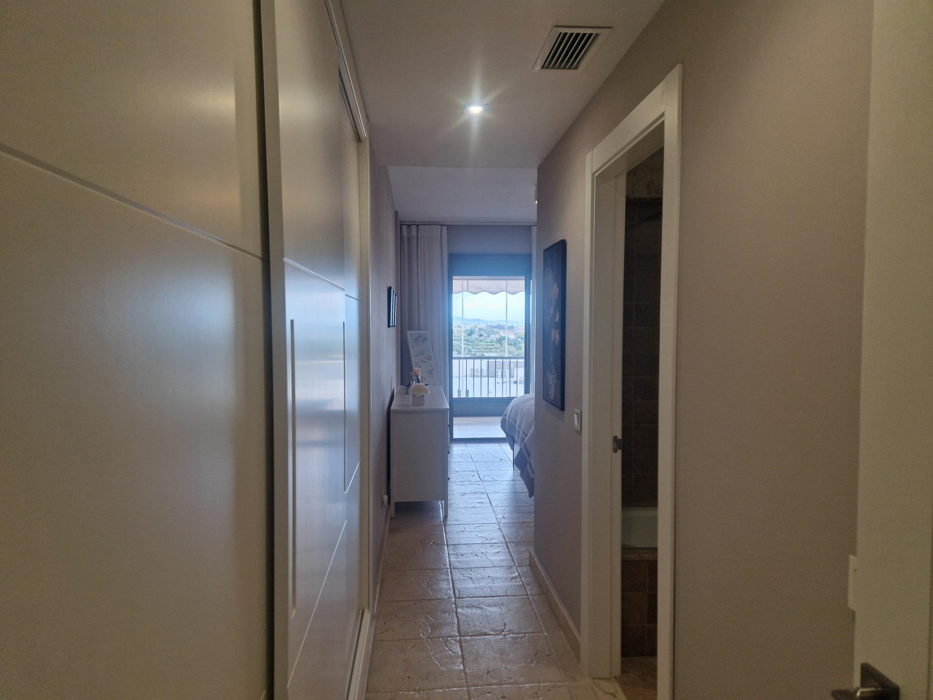 Apartamento con vistas al mar en Estepona