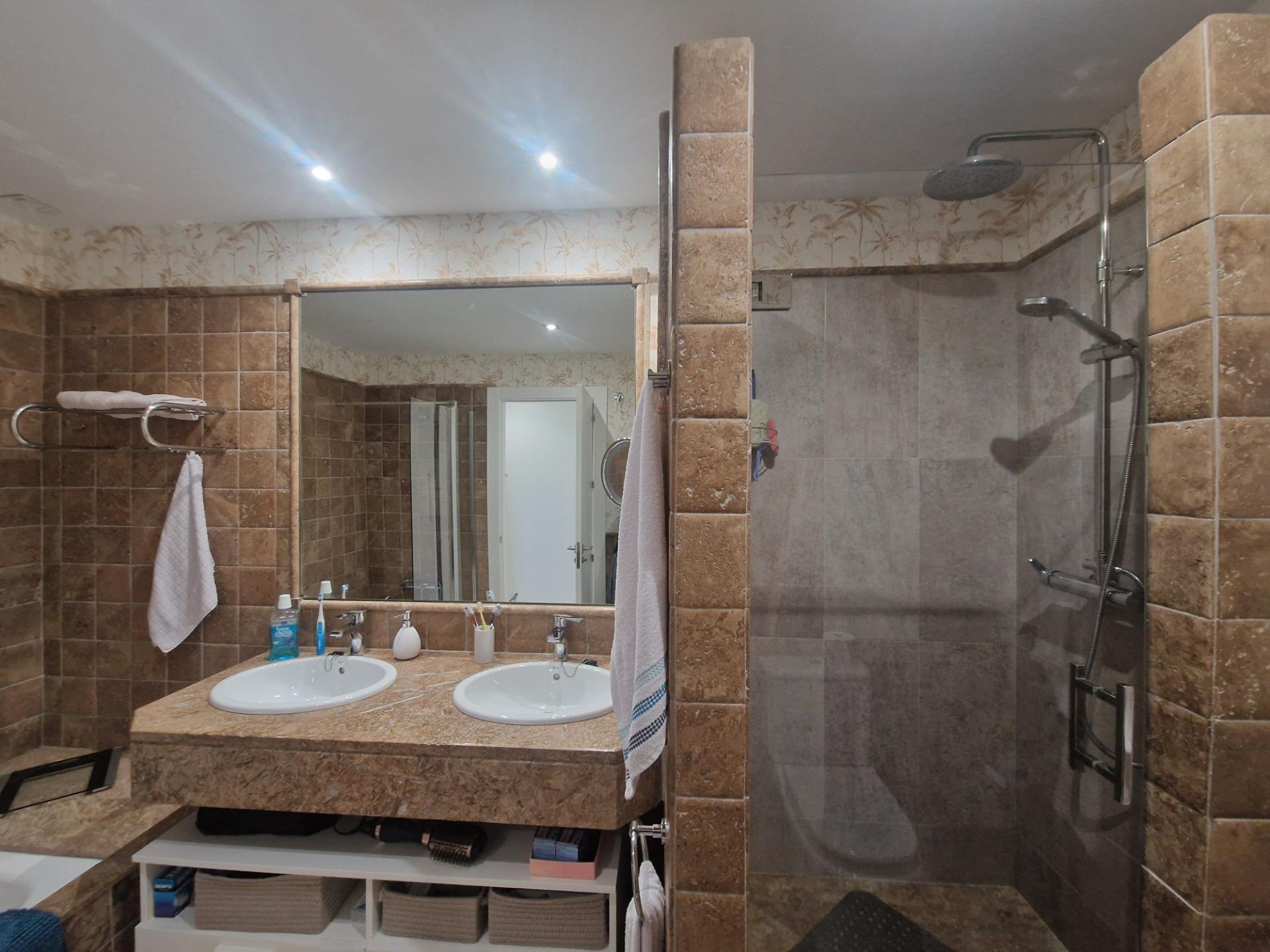 Apartamento con vistas al mar en Estepona