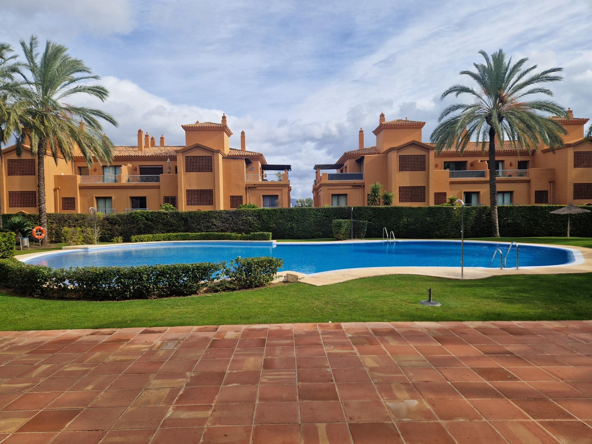 Apartamento con vistas al mar en Estepona