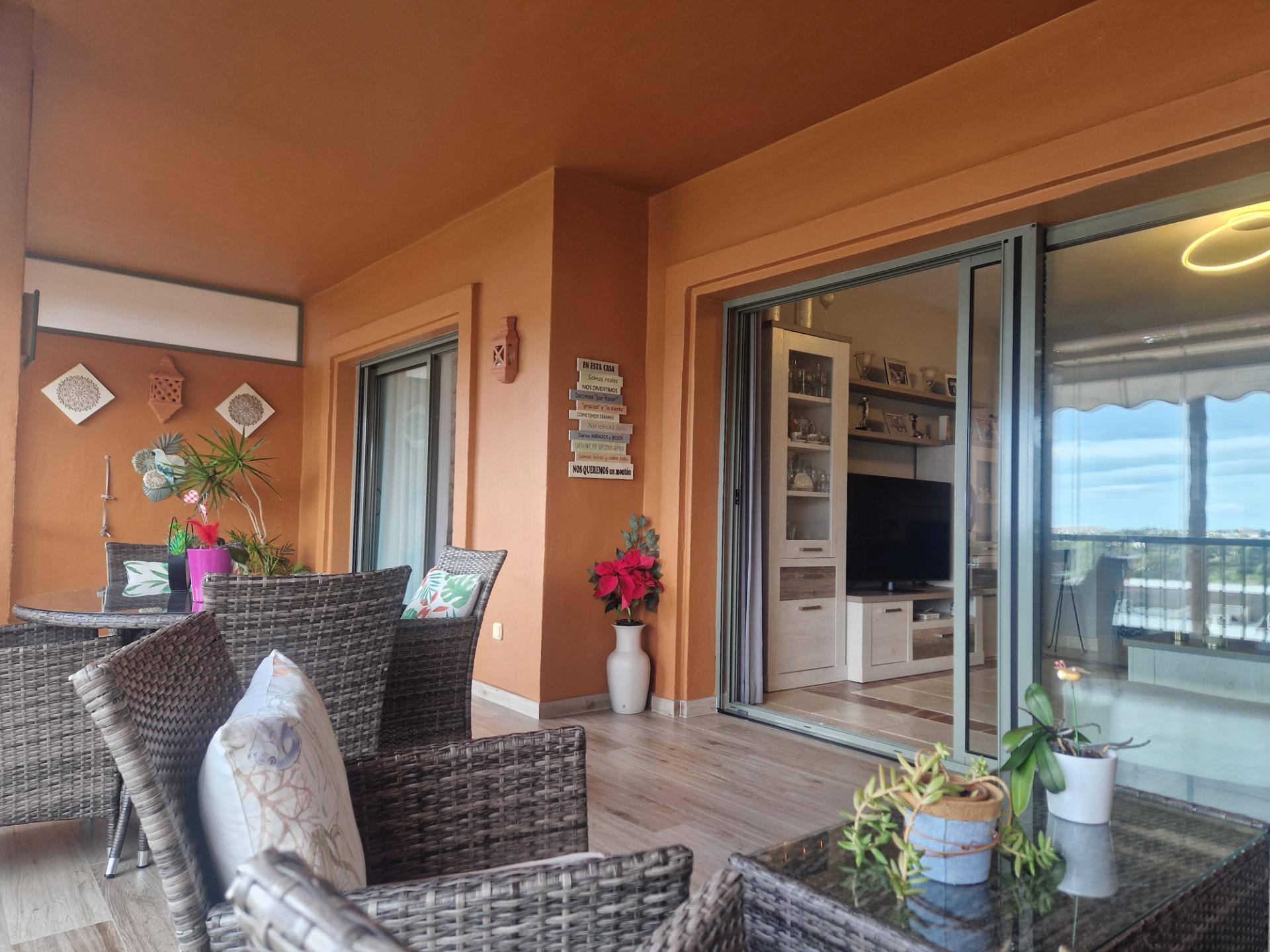 Apartamento con vistas al mar en Estepona