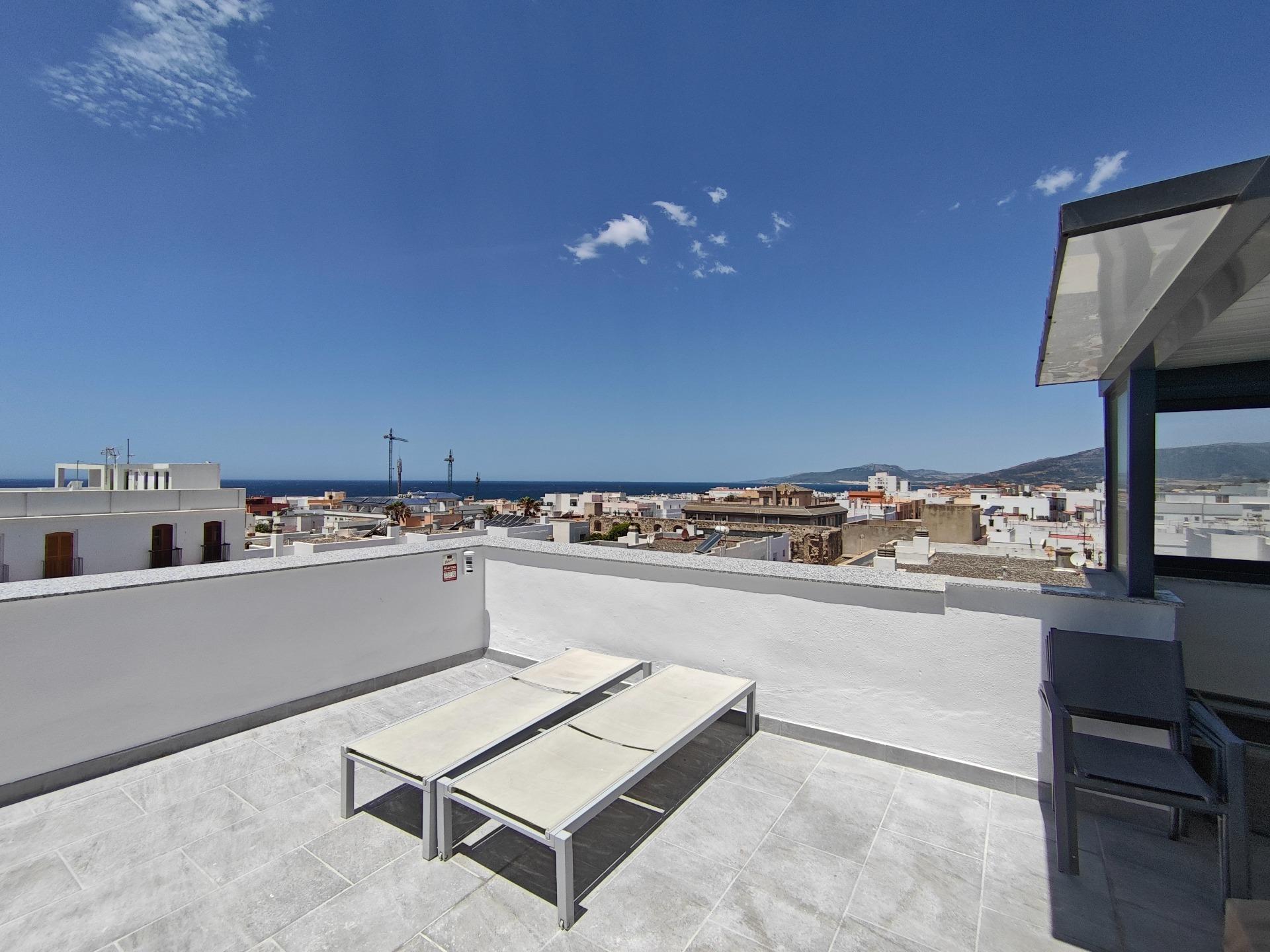Ático Dúplex de Obra Nueva Exclusivo en Tarifa con Vistas al Mar