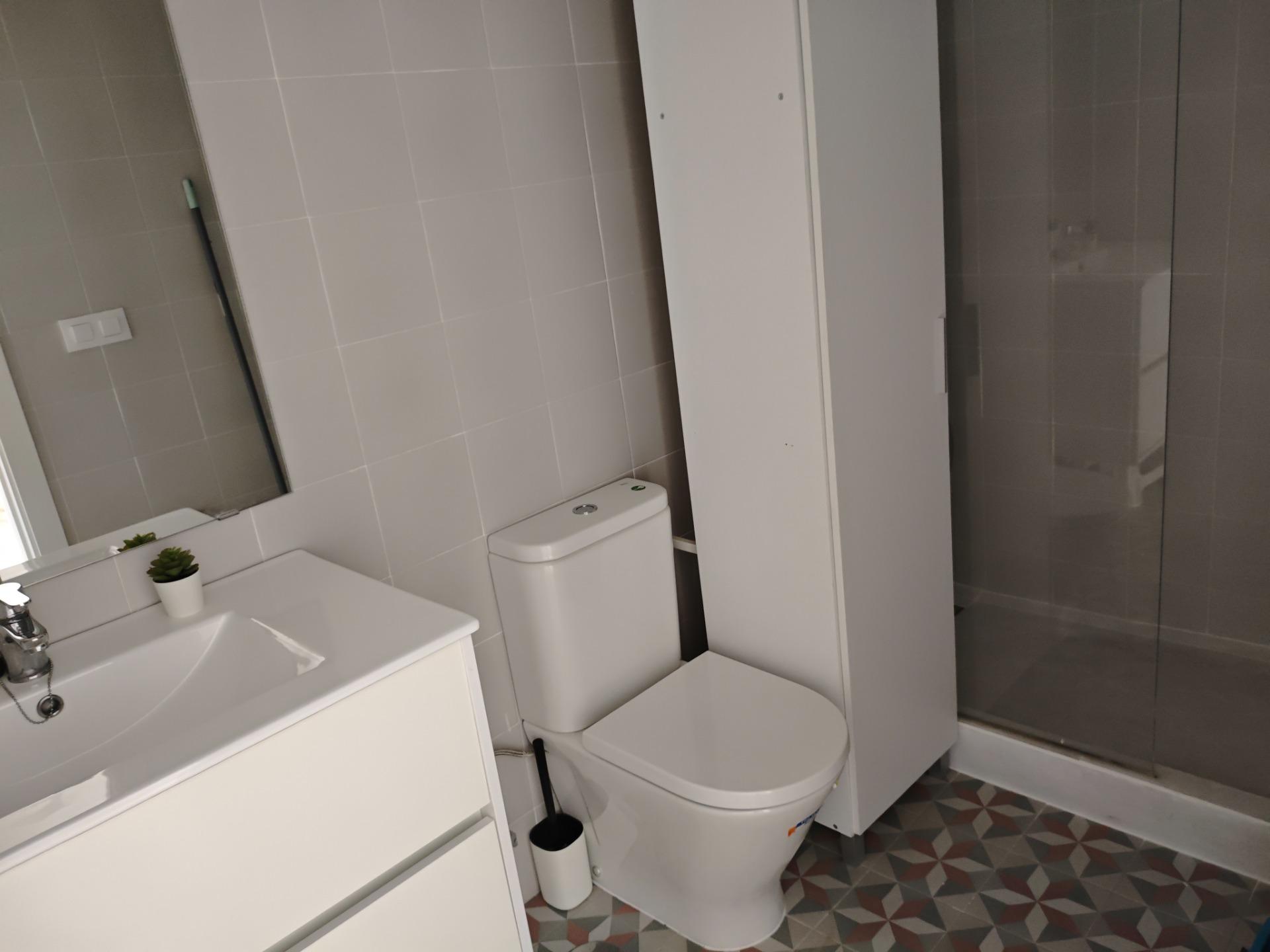 Ático Dúplex de Obra Nueva Exclusivo en Tarifa con Vistas al Mar