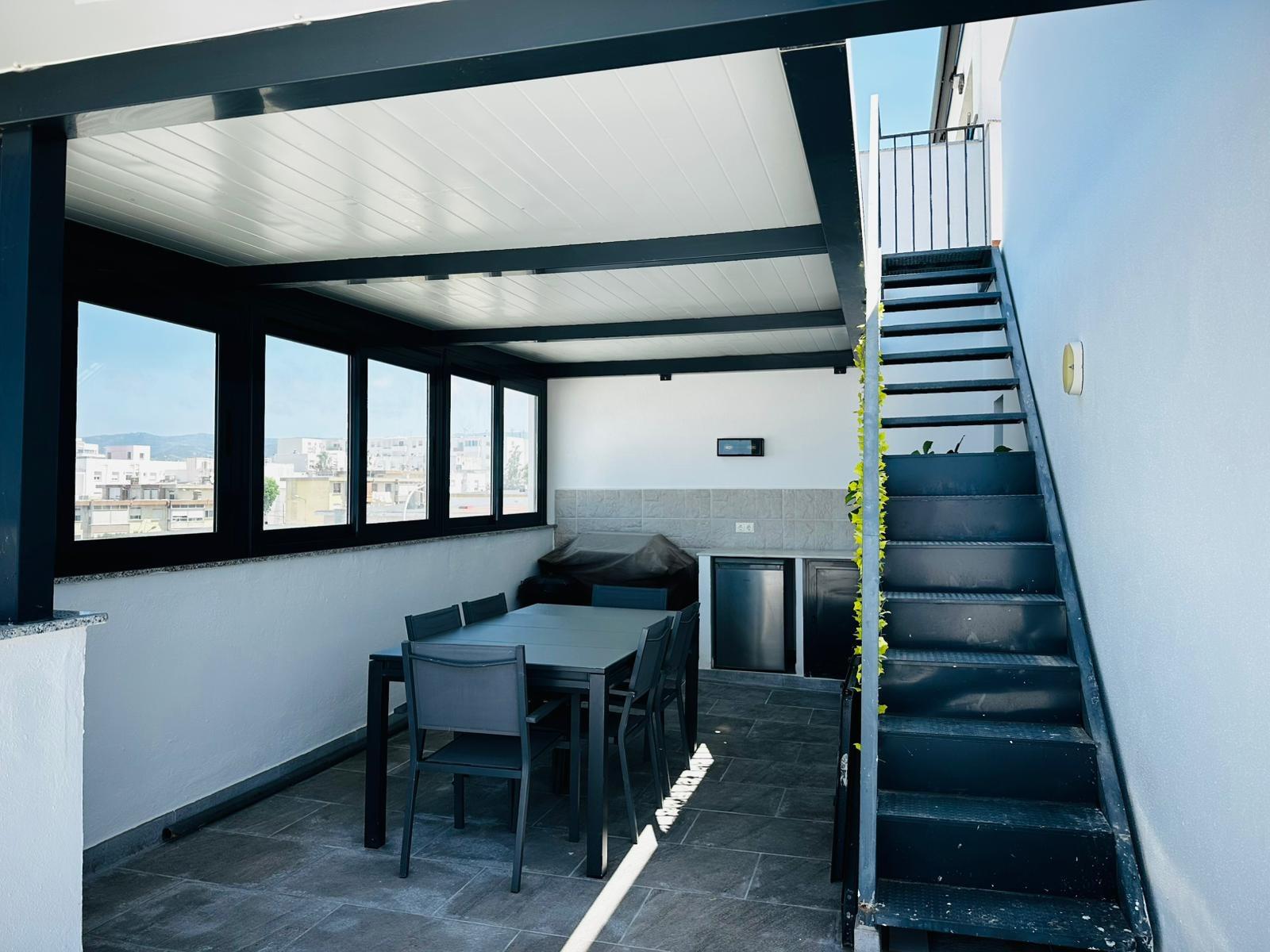 Ático Dúplex de Obra Nueva Exclusivo en Tarifa con Vistas al Mar