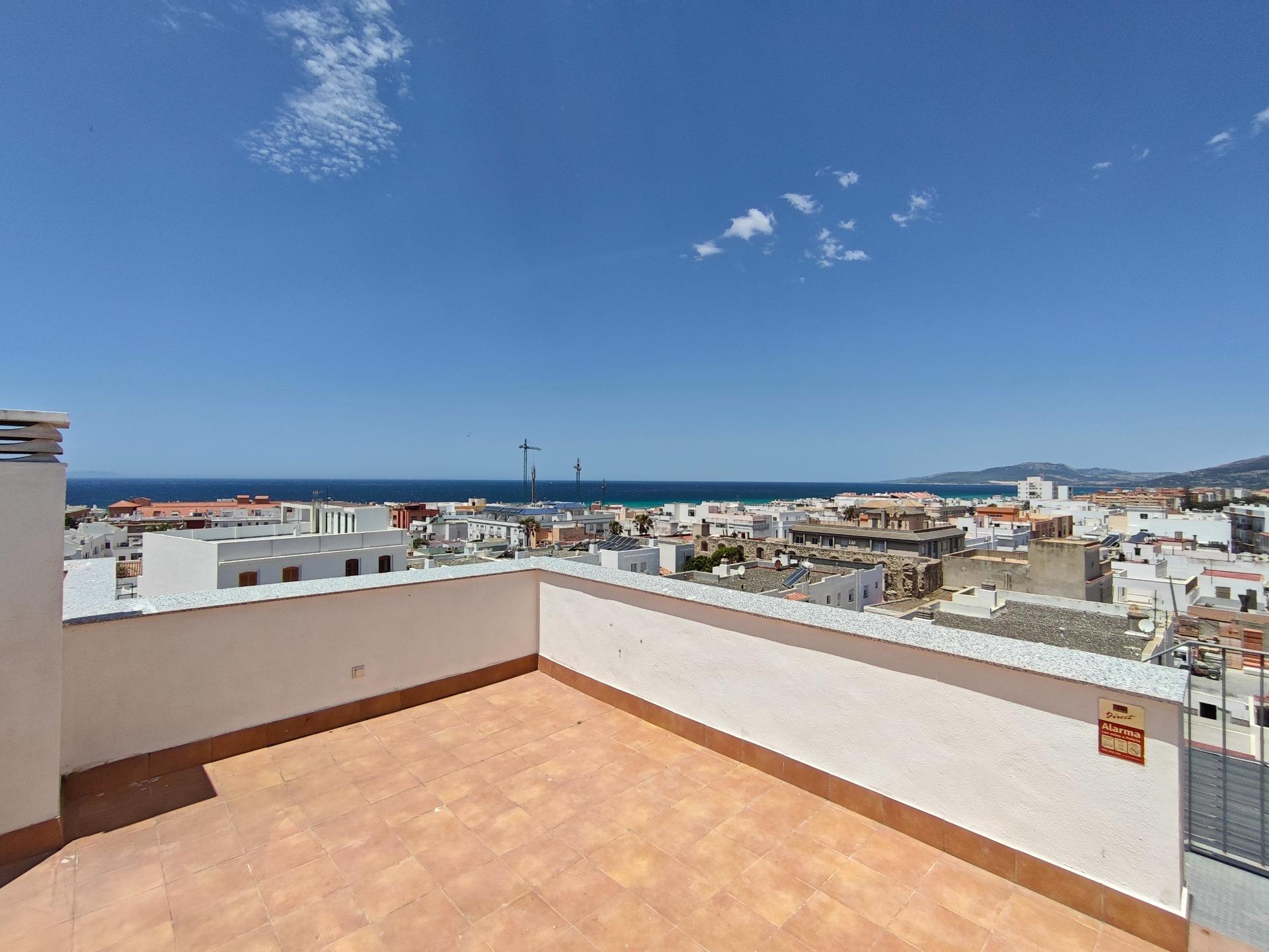 Ático Dúplex de Obra Nueva Exclusivo en Tarifa con Vistas al Mar