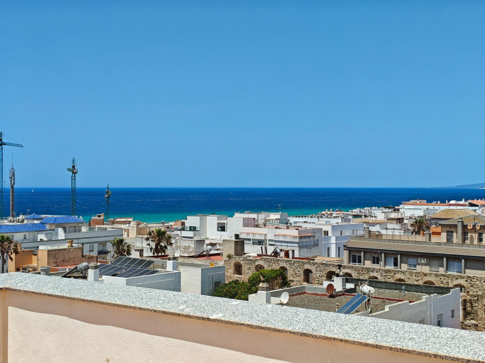 Ático Dúplex de Obra Nueva Exclusivo en Tarifa con Vistas al Mar
