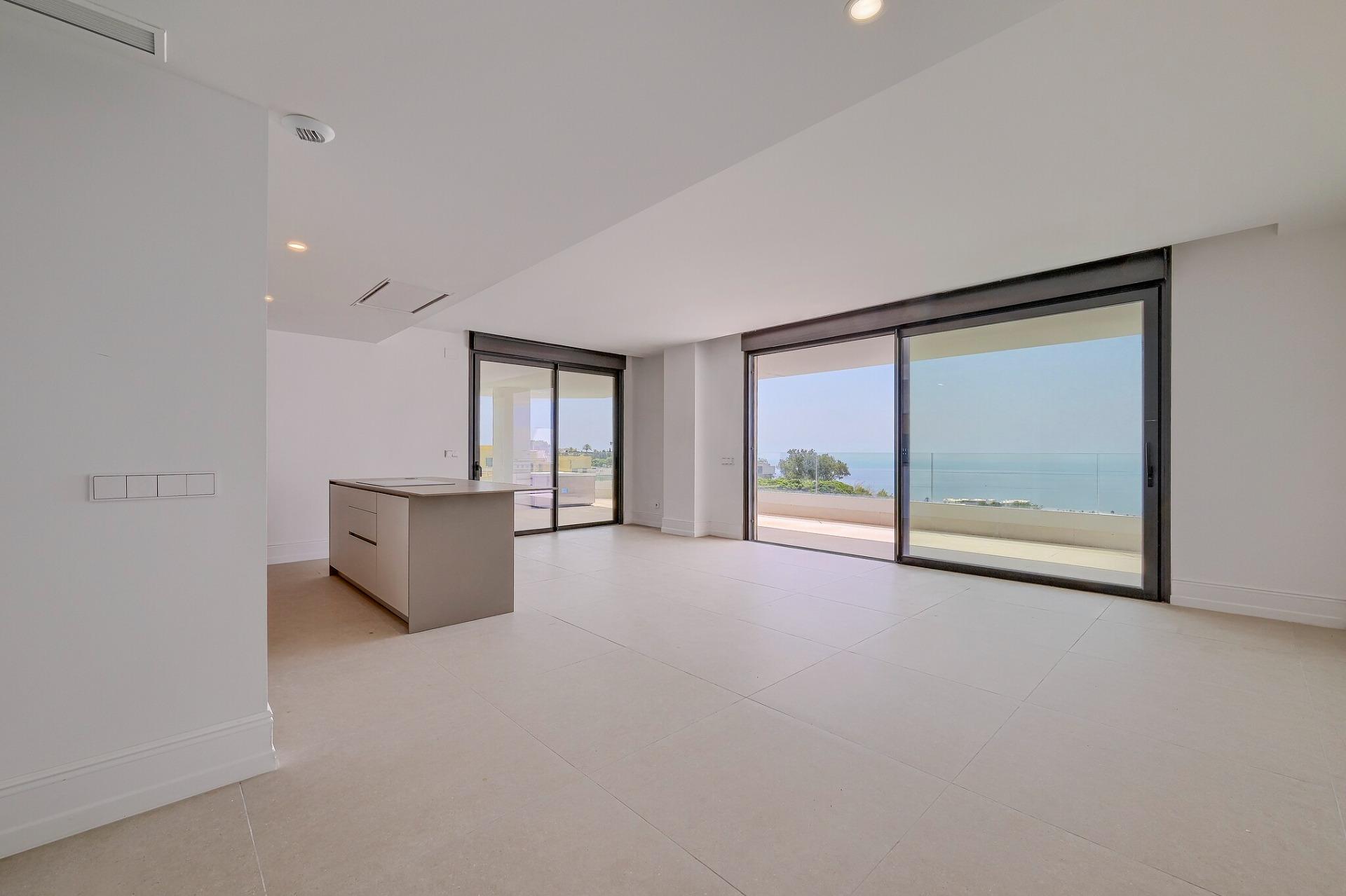 Piso de 3 dormitorios recién terminado con espectaculares vistas al mar