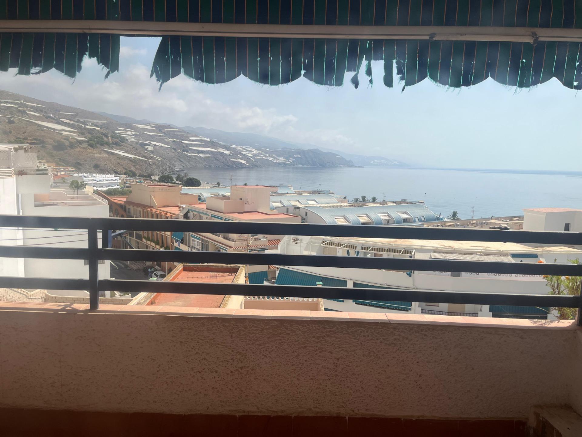 Apartamento con vistas al mar en Castell de Ferro