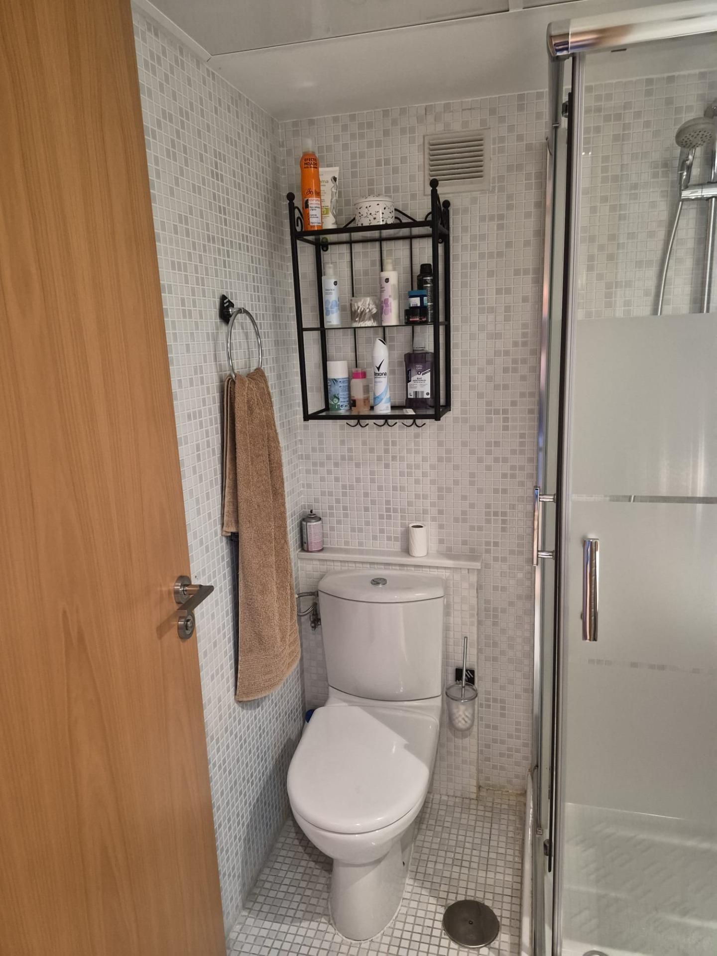 Vivienda de 2 dormitorios con gran terraza, garaje y trastero en Mijas